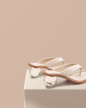 Load image into Gallery viewer, FALSE