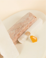 Load image into Gallery viewer, Mathilda Earring - Mustard
