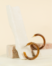 Load image into Gallery viewer, Sloane Earring - Tortoise
