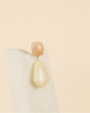 Load image into Gallery viewer, Mathilda Earring - Latte
