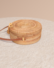 Load image into Gallery viewer, Bali Round Bag - Natural
