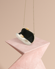 Load image into Gallery viewer, Rhea Clutch - Pearl
